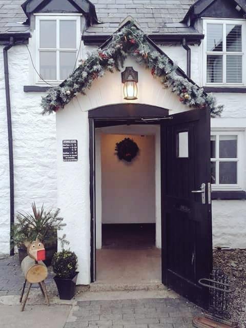 Garway Moon Inn Exterior photo